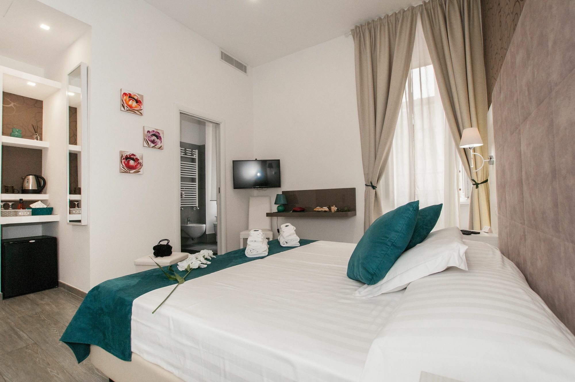 Elenoire Rooms & Suite Рим Екстер'єр фото